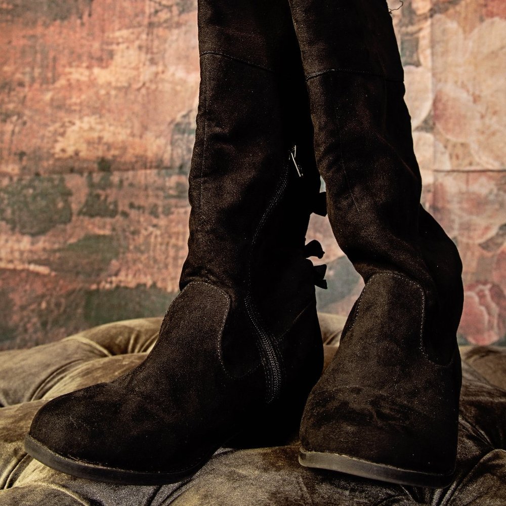 Cute Black Boots